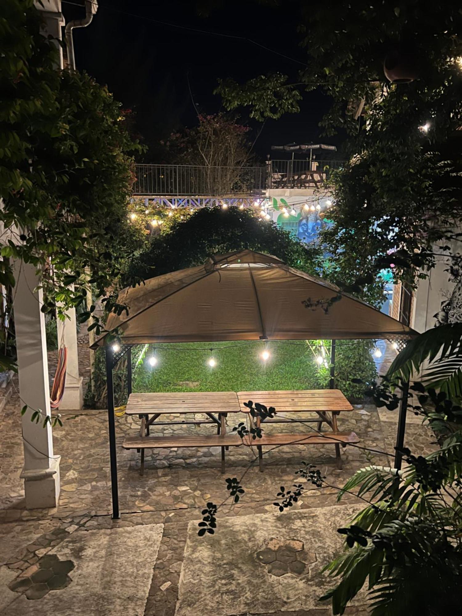 Jardin Cafe Hotel & Restaurant Gracias Bagian luar foto