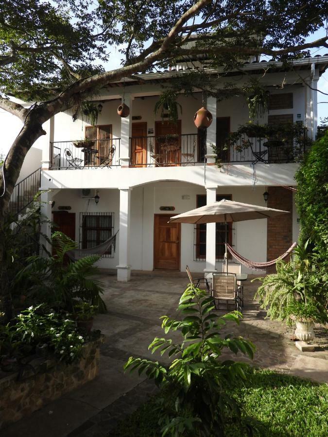 Jardin Cafe Hotel & Restaurant Gracias Bagian luar foto
